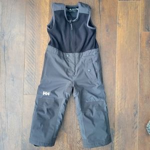 Helly Hansen snow pants. Size 3.